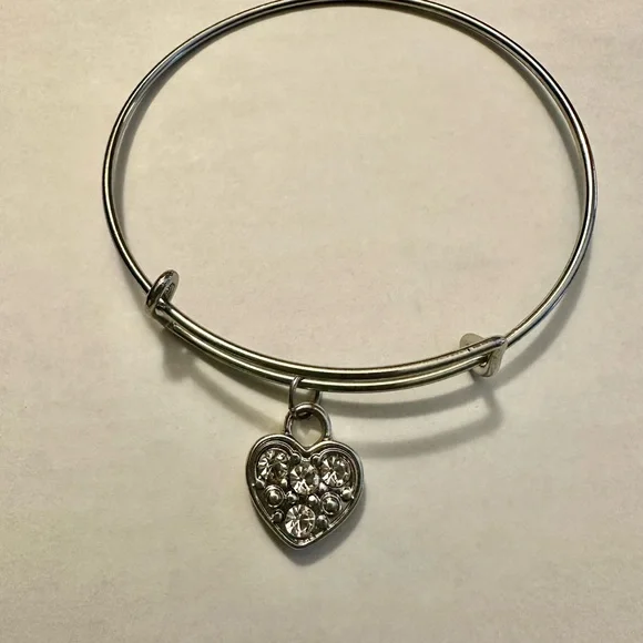 Set of 2 Love and Heart Charm Bangle Bracelets 💕 Adjustable Stackable Jewelry - Picture 4 of 5